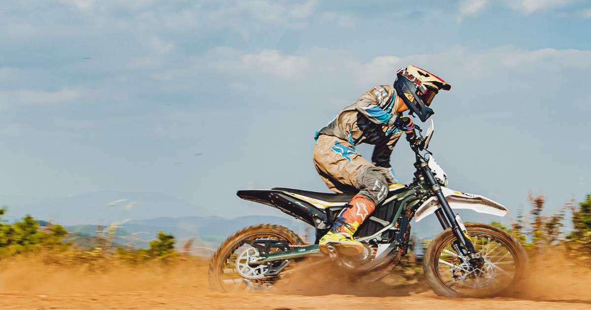 Motocross Electric Dirt Bikes Shine on Racing Tracks